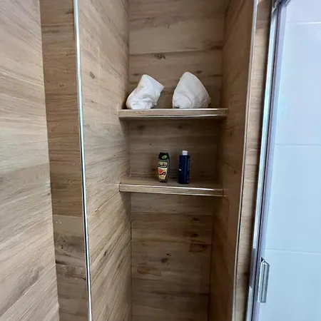 New Modern Apt El Dorado Διαμέρισμα *